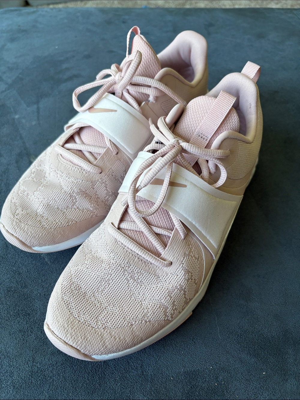 Nike Women's Light Pink Training Sneakers